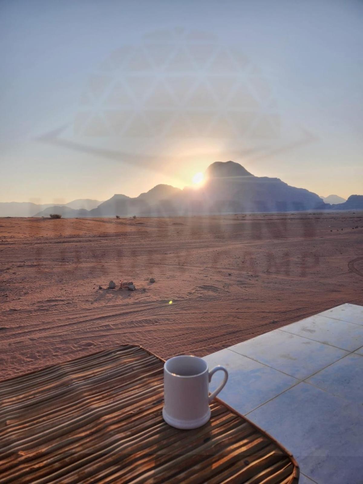 Hotel Harmony Luxury Camp Wadi Rum Exterior foto