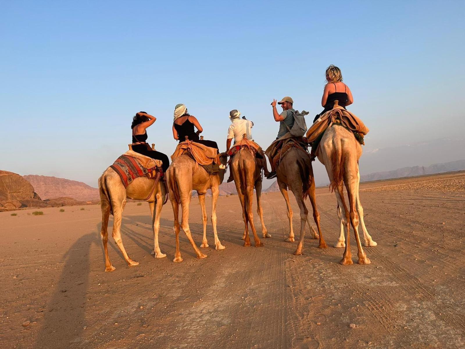 Hotel Harmony Luxury Camp Wadi Rum Exterior foto